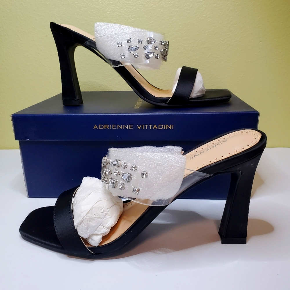 ADRIENNE VITTADINI Gothic Block Heel Sandals